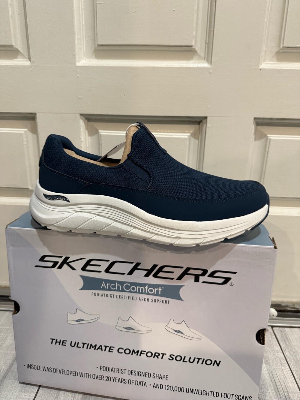 Skechers Arch Comfort Men's Slip-On Sneakers - Navy